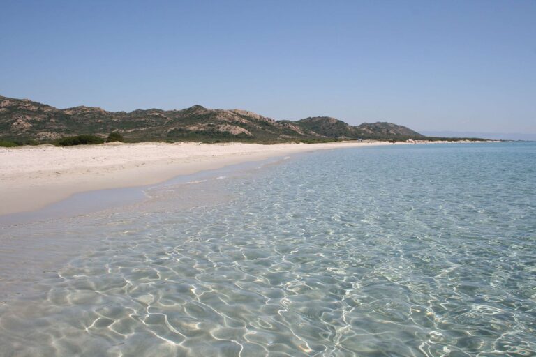 Spiaggia di Berchida 768x512